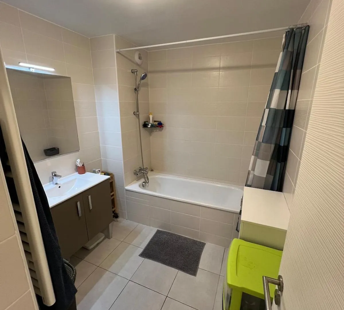 Villeneuve-Loubet Appartement 0*,